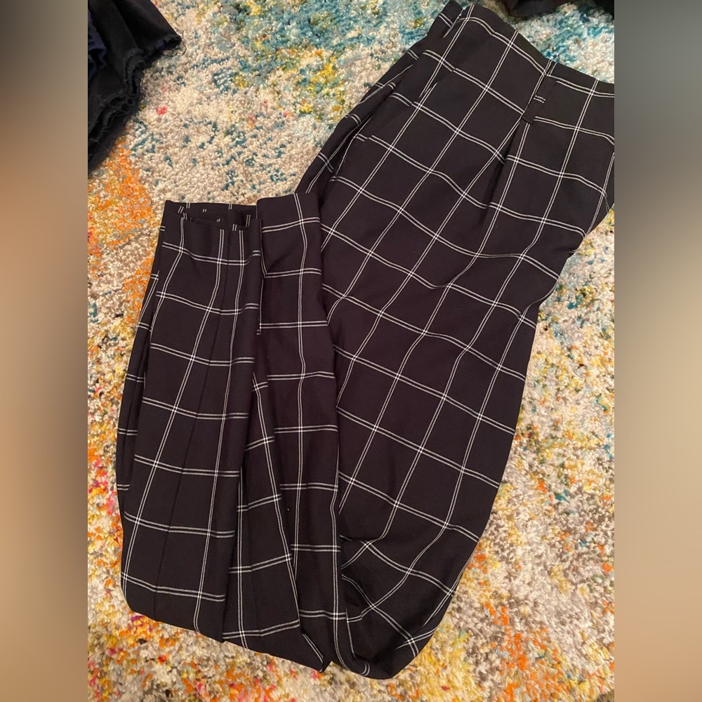 Reitmans Black and White Plaid Pants